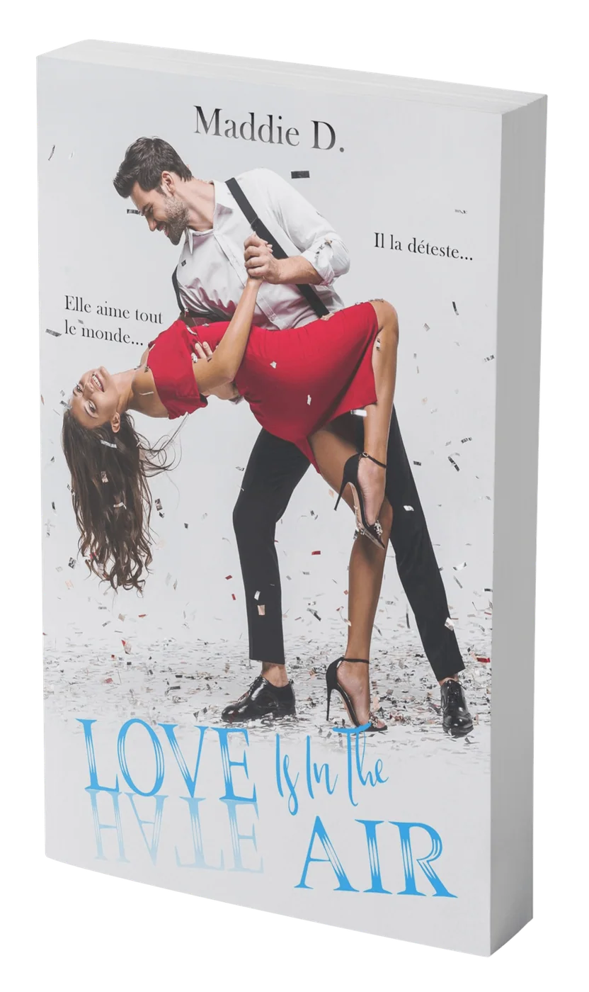 Love Is In The Air — broché